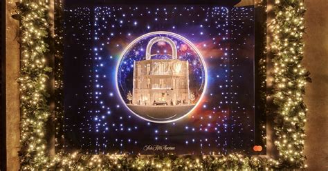 christian dior snow globe|Saks and Dior Unveil Their 2023 Holiday Windows .